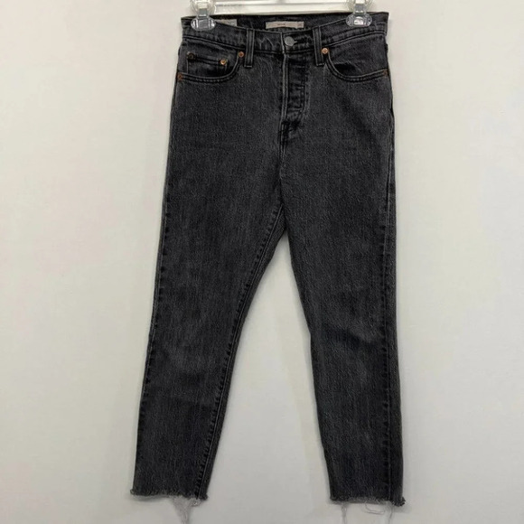Levi's Premium Fray High Rise Button Fly Wedgie Black Gray Jeans Ankle Crop - Picture 1 of 6